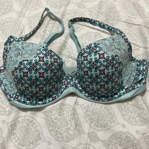 34C Victoria secret bra